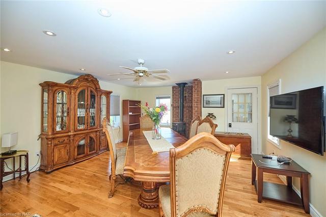 97 Read Road, House detached with 5 bedrooms, 3 bathrooms and 21 parking in Niagara on the Lake ON | Image 7