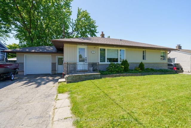 4382 Central Ave, House detached with 3 bedrooms, 2 bathrooms and 5 parking in Lincoln ON | Image 22
