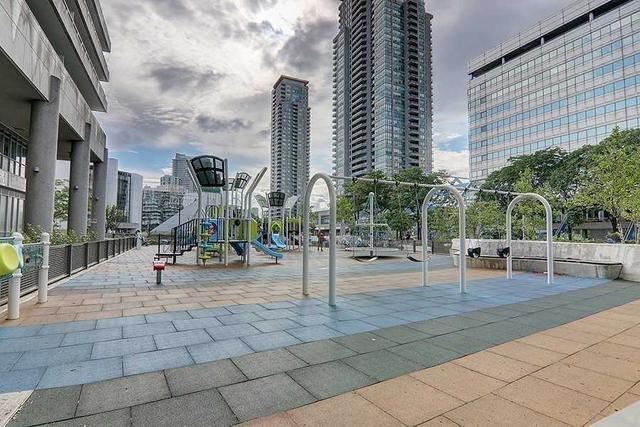 2906 - 70 Town Centre Crt, Condo with 1 bedrooms, 1 bathrooms and 1 parking in Toronto ON | Image 18