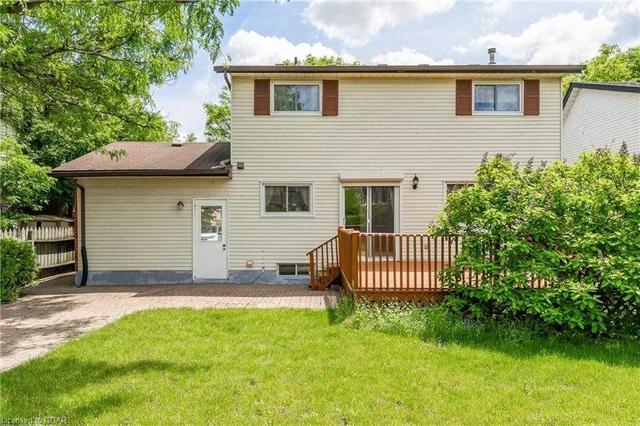 145 Kortright Rd W, House detached with 3 bedrooms, 2 bathrooms and 3 parking in Guelph ON | Image 29