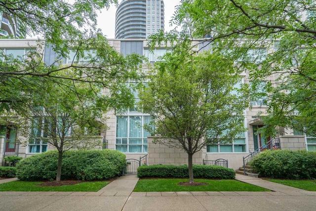 109 - 90 Absolute Ave, Townhouse with 3 bedrooms, 3 bathrooms and 1 parking in Mississauga ON | Image 10