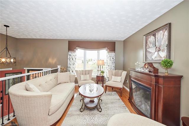 7965 Preakness Street, House detached with 5 bedrooms, 2 bathrooms and 4 parking in Niagara Falls ON | Image 8