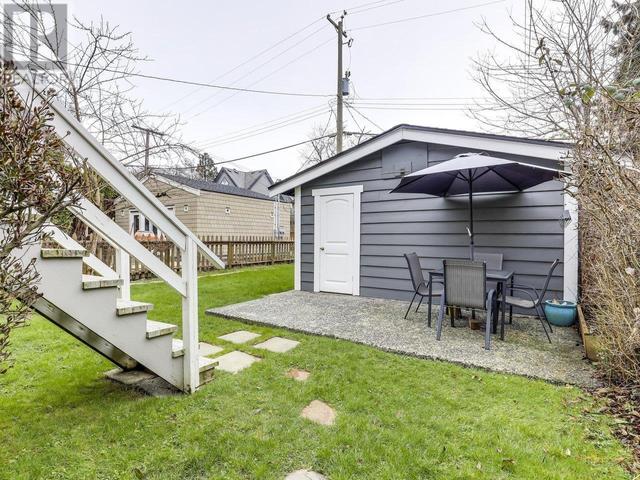 3628 W 5th Avenue, House detached with 5 bedrooms, 3 bathrooms and 1 parking in Vancouver BC | Image 19