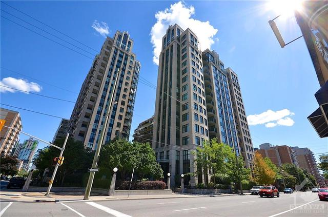 706 - 245 Kent Street, Condo with 1 bedrooms, 1 bathrooms and null parking in Ottawa ON | Image 1