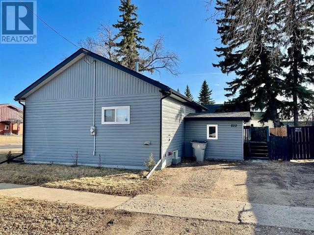 822 10 Street, House detached with 3 bedrooms, 1 bathrooms and 3 parking in Wainwright AB | Image 44