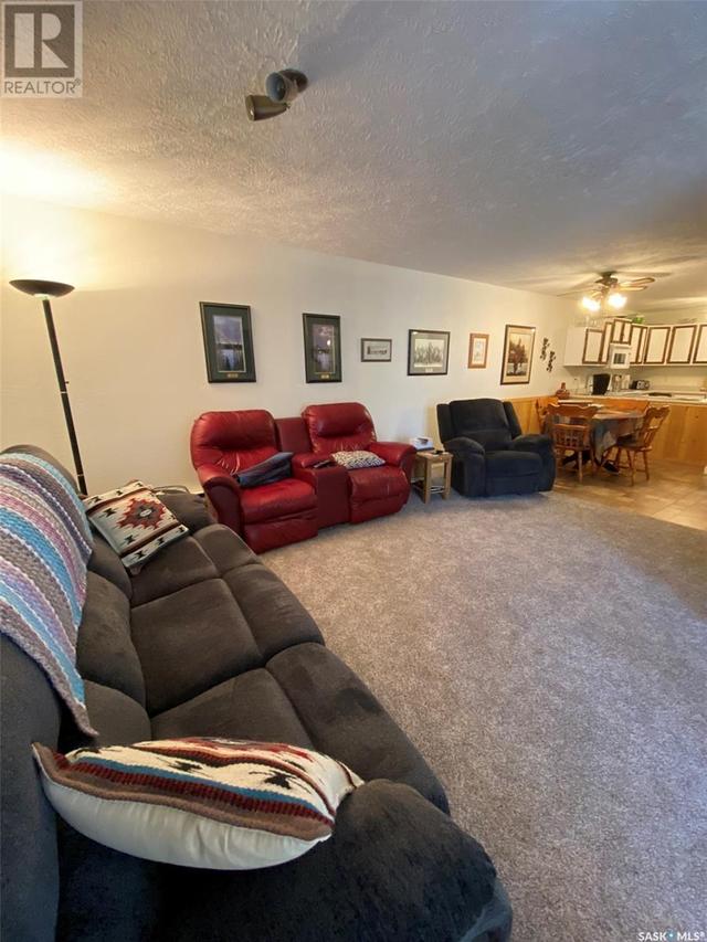 24 - 228 3rd Street, Condo with 2 bedrooms, 2 bathrooms and null parking in Weyburn SK | Image 10