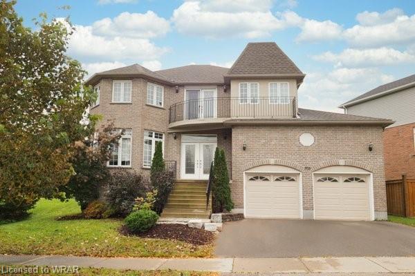 705 Salzburg Drive, House detached with 4 bedrooms, 3 bathrooms and 4 parking in Waterloo ON | Image 1