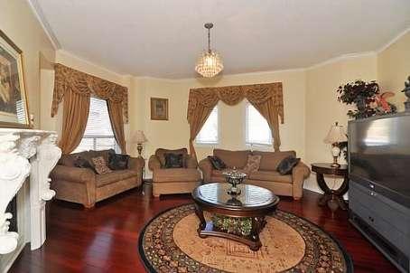 80 Horne Ave, House detached with 5 bedrooms, 3 bathrooms and 3 parking in Ajax ON | Image 3