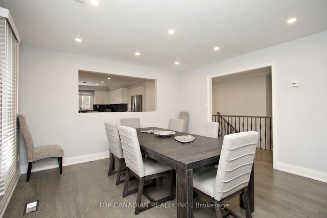 85 Bond Cres, House detached with 3 bedrooms, 4 bathrooms and 8 parking in Richmond Hill ON | Image 28