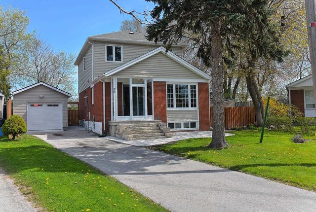 30 Castille Ave, House detached with 4 bedrooms, 3 bathrooms and 6 parking in Toronto ON | Image 1