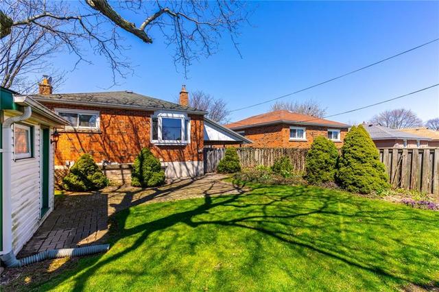 323 East 31st Street, House detached with 3 bedrooms, 2 bathrooms and 2 parking in Hamilton ON | Image 48