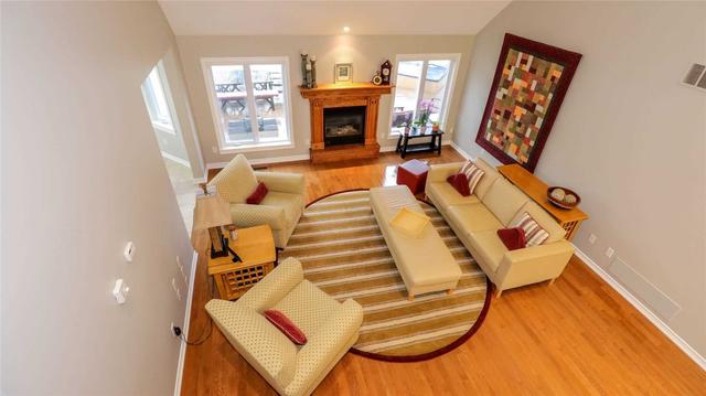 29 Basswood Circ, House detached with 5 bedrooms, 4 bathrooms and 6 parking in Oro Medonte ON | Image 3