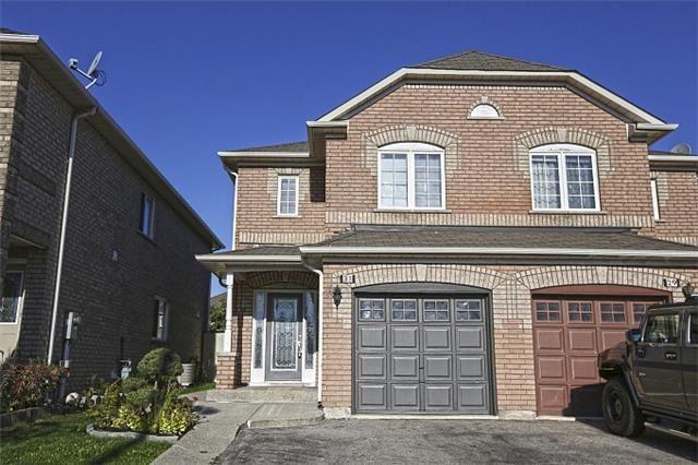 31 Native Landing, House semidetached with 3 bedrooms, 4 bathrooms and 4 parking in Brampton ON | Image 2