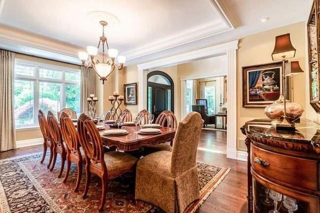 898 Meadow Wood Rd, House detached with 4 bedrooms, 5 bathrooms and 6 parking in Mississauga ON | Image 4