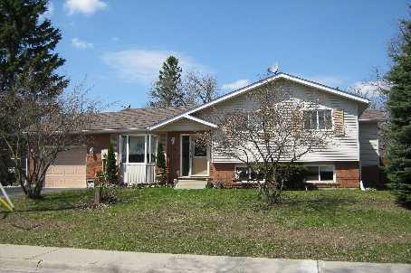 404 Owen Sound St, House detached with 3 bedrooms, 2 bathrooms and 4 parking in Shelburne ON | Image 1