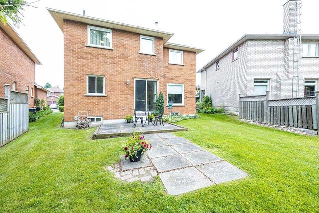 867 Bradley Dr, House detached with 3 bedrooms, 4 bathrooms and 5 parking in Whitby ON | Image 28