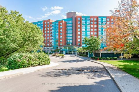 106 - 55 Blue Springs Dr, Condo with 2 bedrooms, 2 bathrooms and 2 parking in Waterloo ON | Card Image
