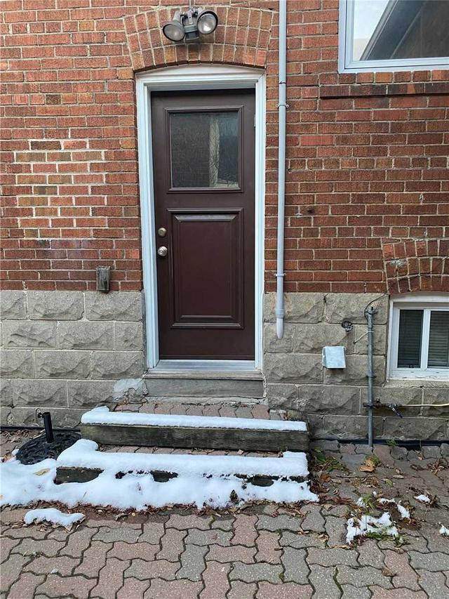 bsmt - 187 Roe Ave, House detached with 2 bedrooms, 1 bathrooms and 5 parking in Toronto ON | Image 2