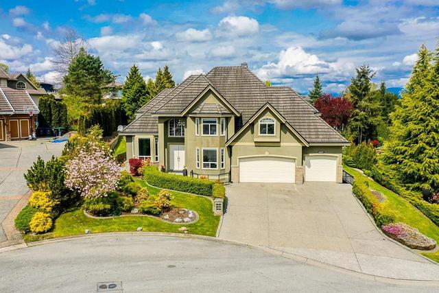 8697 166b Street, House detached with 8 bedrooms, 7 bathrooms and 9 parking in Surrey BC | Image 1