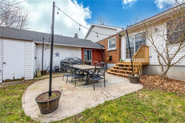3 Youngblut Avenue, House detached with 4 bedrooms, 2 bathrooms and 4 parking in St. Catharines ON | Image 17