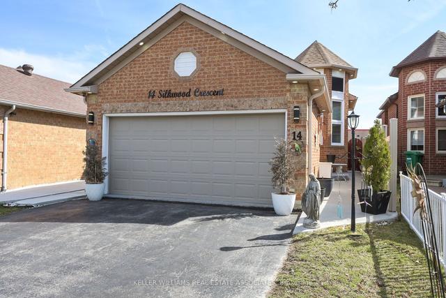 14 Silkwood Cres, House detached with 1 bedrooms, 2 bathrooms and 6 parking in Brampton ON | Image 1