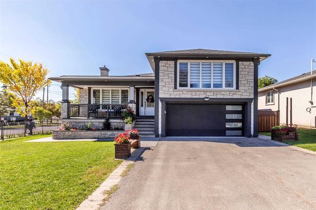 59 Gatesgill Cres, House detached with 4 bedrooms, 3 bathrooms and 4 parking in Toronto ON | Card Image