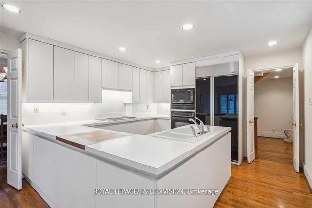 88 Woodlawn Ave W, House detached with 5 bedrooms, 5 bathrooms and 13 parking in Toronto ON | Image 6