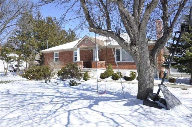 9835 Woodbine Ave, House detached with 3 bedrooms, 2 bathrooms and 6 parking in Markham ON | Image 1
