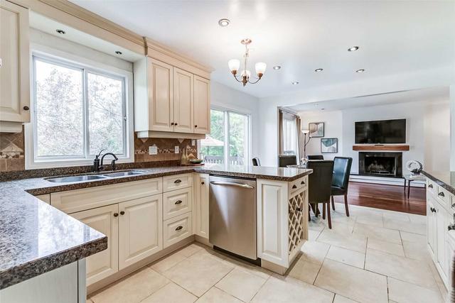 1772 Mount Albert Rd, House detached with 4 bedrooms, 4 bathrooms and 9 parking in East Gwillimbury ON | Image 2