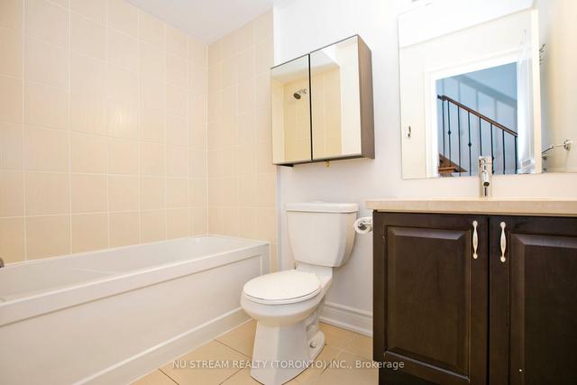 08 - 70 Hargrave Lane, Townhouse with 3 bedrooms, 3 bathrooms and 1 parking in Toronto ON | Image 4
