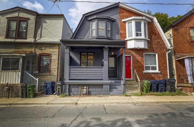 150 Christie St, House semidetached with 3 bedrooms, 2 bathrooms and 2 parking in Toronto ON | Image 12