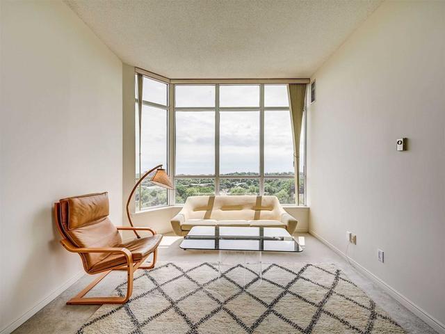 1429 - 10 Guildwood Pkwy, Condo with 2 bedrooms, 2 bathrooms and 1 parking in Toronto ON | Image 2