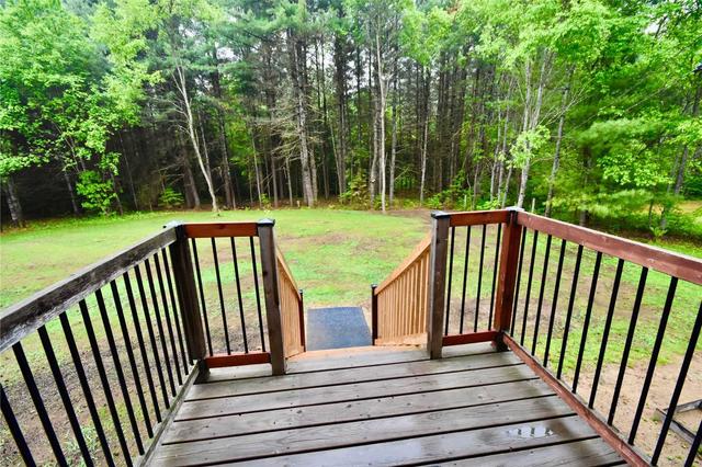 1202 Vankoughnet Rd, House detached with 2 bedrooms, 2 bathrooms and 10 parking in Bracebridge ON | Image 21