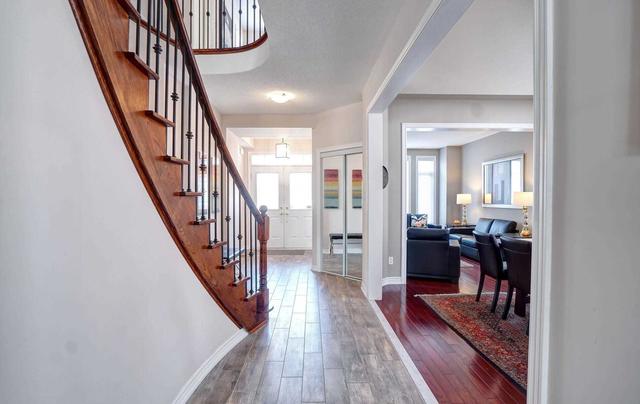 11 Sagecrest Cres, House detached with 4 bedrooms, 5 bathrooms and 6 parking in Vaughan ON | Image 23
