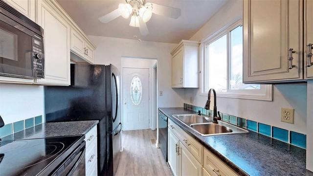 47 Canterbury Dr, House semidetached with 3 bedrooms, 2 bathrooms and 2 parking in St. Catharines ON | Image 5