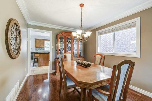 618 Phoebe Cres, House detached with 4 bedrooms, 3 bathrooms and 5 parking in Burlington ON | Image 3