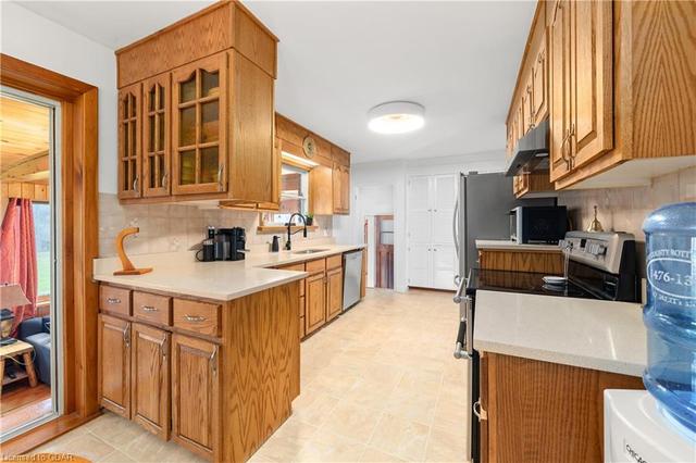2293 County Rd 64, House detached with 3 bedrooms, 2 bathrooms and 12 parking in Quinte West ON | Image 17