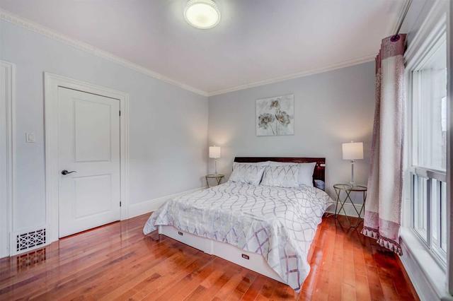 60 Grange Ave, House attached with 4 bedrooms, 3 bathrooms and 0 parking in Toronto ON | Image 19