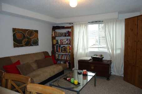 1 - 87 Goodwin Dr, Condo with 1 bedrooms, 1 bathrooms and 1 parking in Barrie ON | Image 5