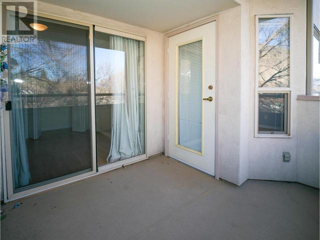 3805 - 30 Avenue Unit# 310, Condo with 2 bedrooms, 2 bathrooms and 1 parking in Vernon BC | Image 12