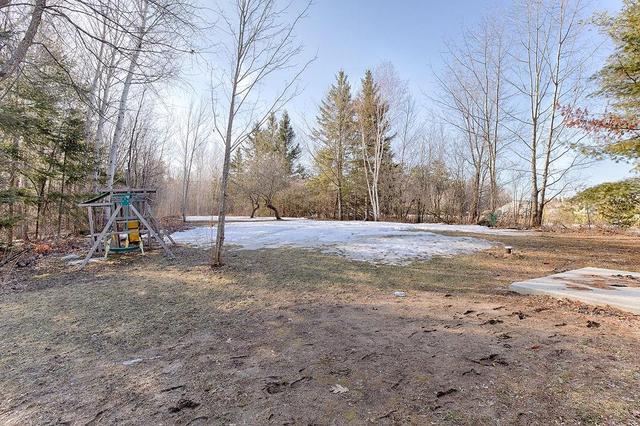 30 Old Mill Road, House detached with 3 bedrooms, 3 bathrooms and 6 parking in Laurentian Valley ON | Image 3
