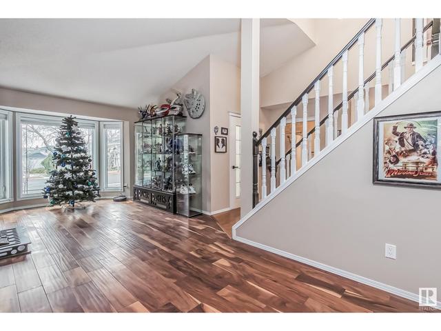 34 Harwood Dr, House detached with 4 bedrooms, 3 bathrooms and null parking in St. Albert AB | Image 6
