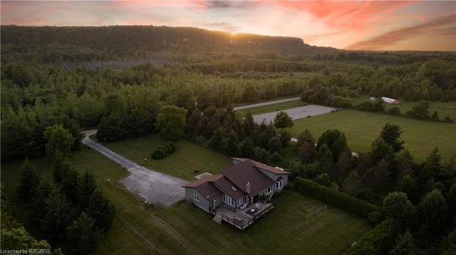 078539 11th Line, House detached with 6 bedrooms, 2 bathrooms and 14 parking in Meaford ON | Image 1