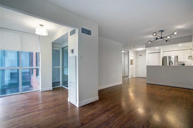 503 - 801 King St W, Condo with 1 bedrooms, 1 bathrooms and 0 parking in Toronto ON | Image 2