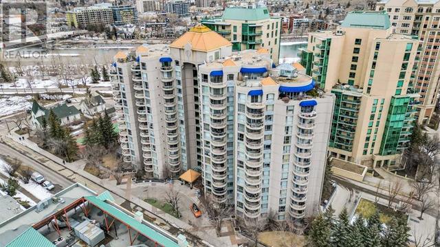 806, - 804 3 Avenue Sw, Condo with 2 bedrooms, 2 bathrooms and 1 parking in Calgary AB | Image 28