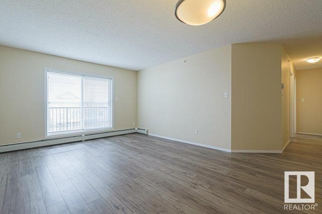 443 - 301 Clareview Station Dr Nw, Condo with 2 bedrooms, 2 bathrooms and 2 parking in Edmonton AB | Image 11