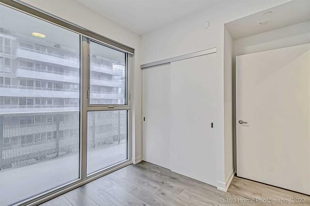 616 - 20 Richardson St, Condo with 2 bedrooms, 2 bathrooms and 0 parking in Toronto ON | Image 2