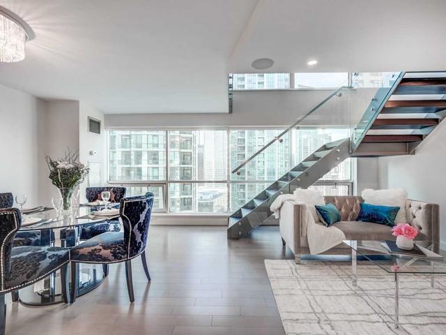 2605 - 10 Yonge St, Condo with 1 bedrooms, 2 bathrooms and 1 parking in Toronto ON | Image 38