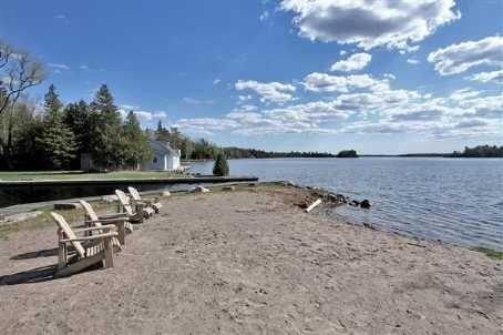 43 Rosedale Tr, House detached with 3 bedrooms, 3 bathrooms and 2 parking in Kawartha Lakes ON | Image 9