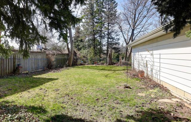 815 Mississauga Valley Blvd, House detached with 3 bedrooms, 2 bathrooms and 7 parking in Mississauga ON | Image 19